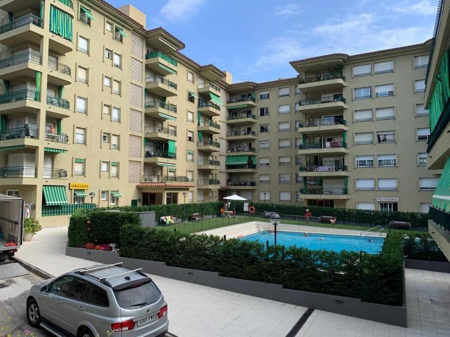 Amplio Apartamento Con Piscina Al Lado De La Playa 普拉加德阿罗 外观 照片